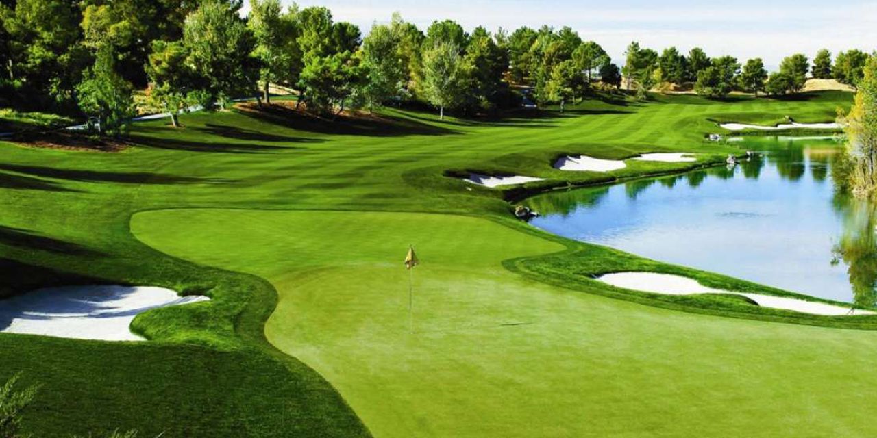 The Signature at MGM Grand