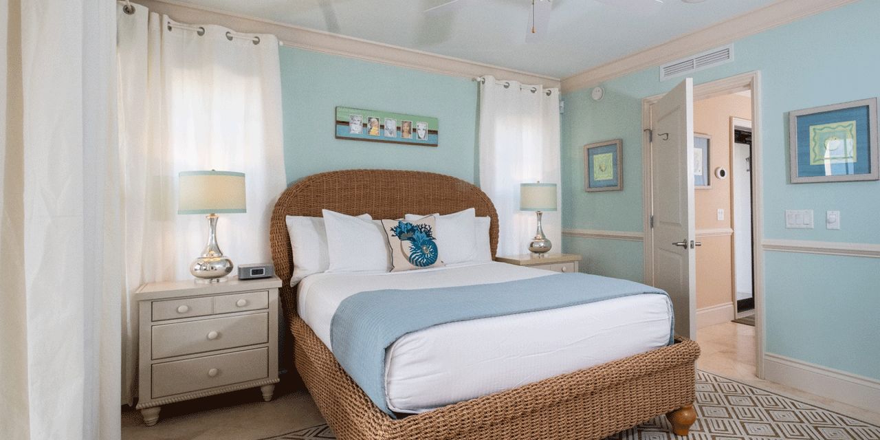 Marlin Bay Resort & Marina