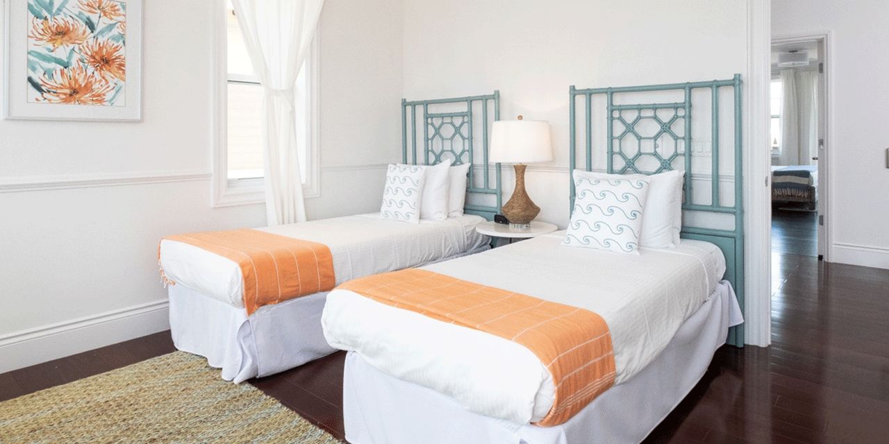 Marlin Bay Resort & Marina