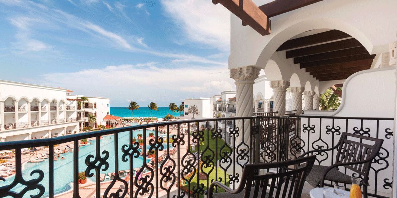 Hilton Playa Del Carmen, an All-Inclusive Adults-Only Resort
