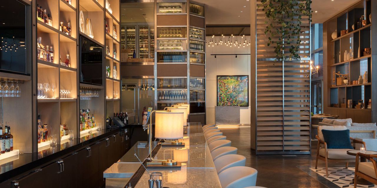 Hotel Beaux Arts Miami