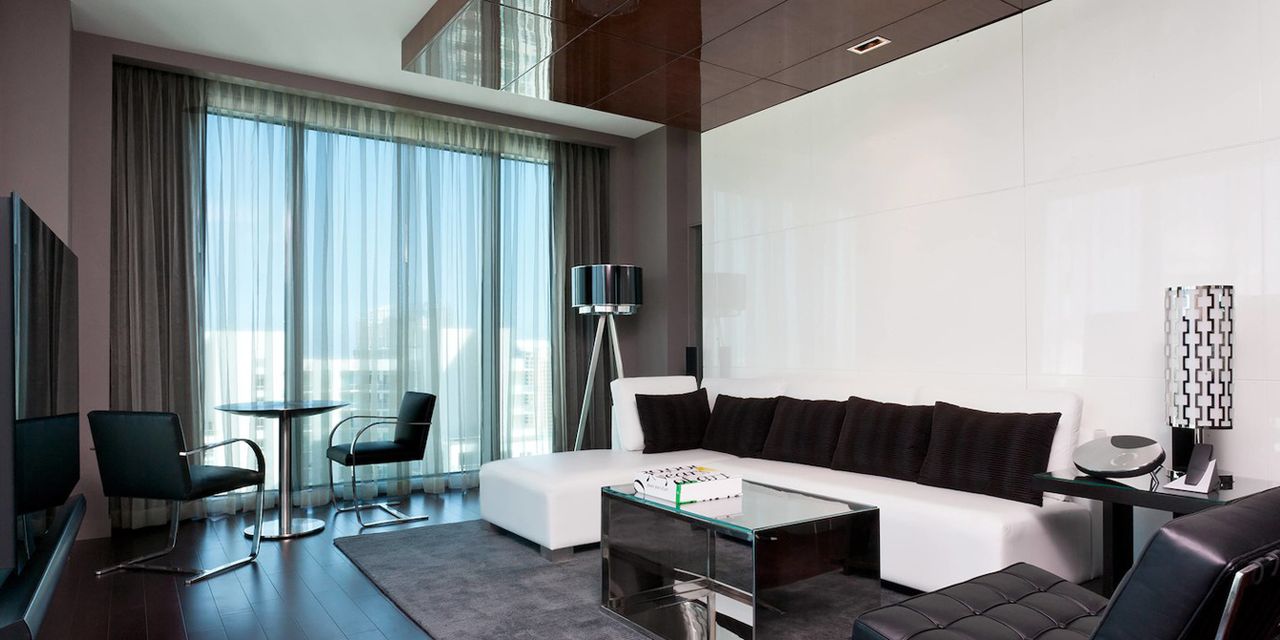 Hotel Beaux Arts Miami