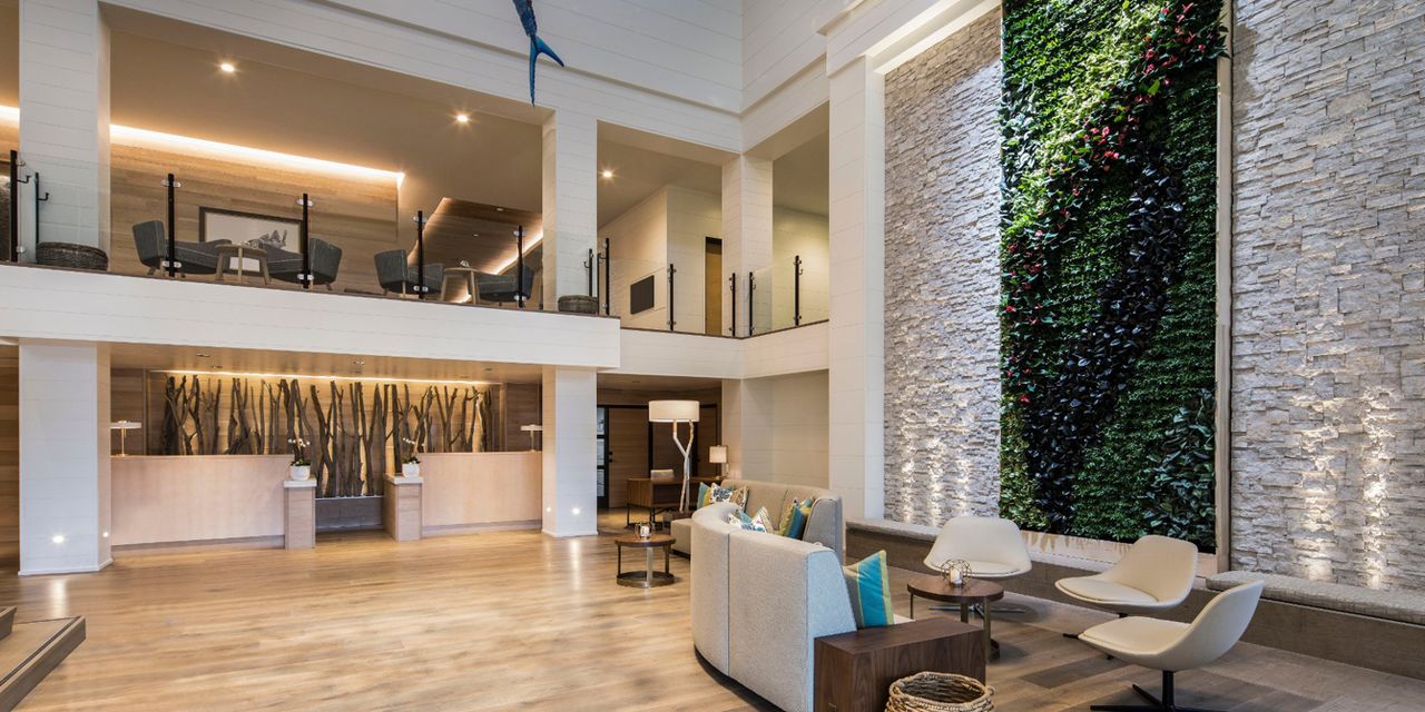 Hutchinson Shores Resort & Spa