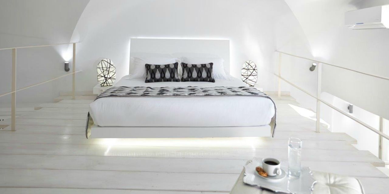 Dreams Luxury Suites