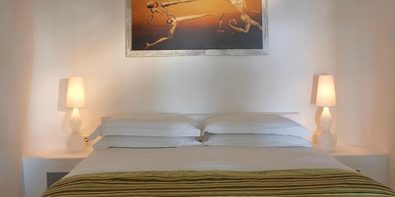 Dreams Luxury Suites