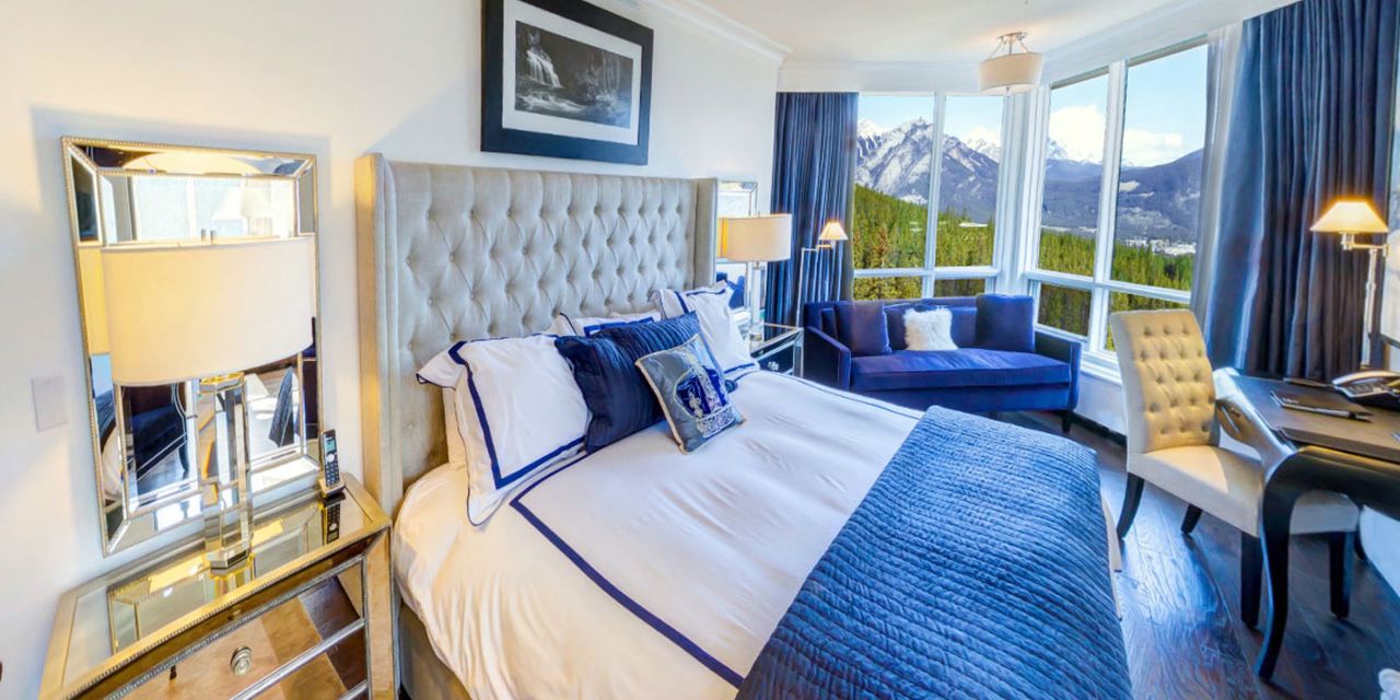 Rimrock Resort Hotel