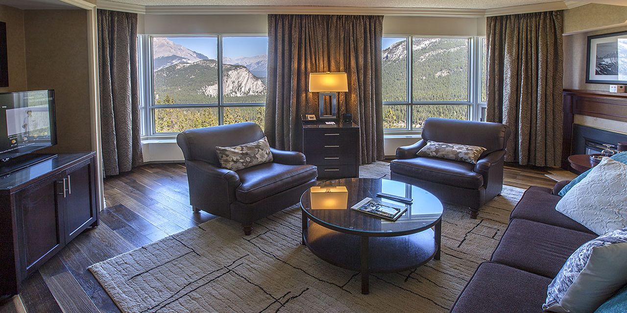 Rimrock Resort Hotel