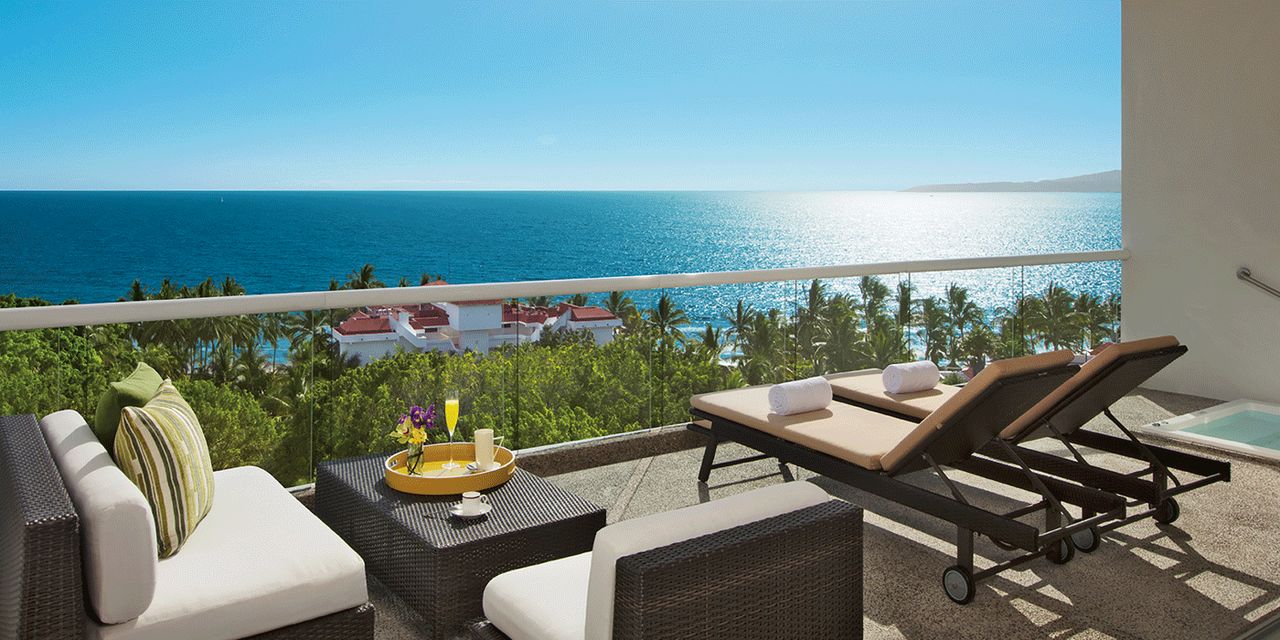 Wyndham Alltra Riviera Nayarit