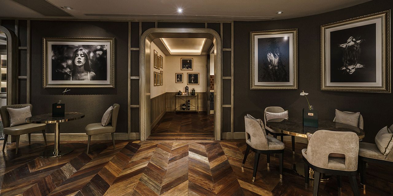 Akyra Thonglor Bangkok