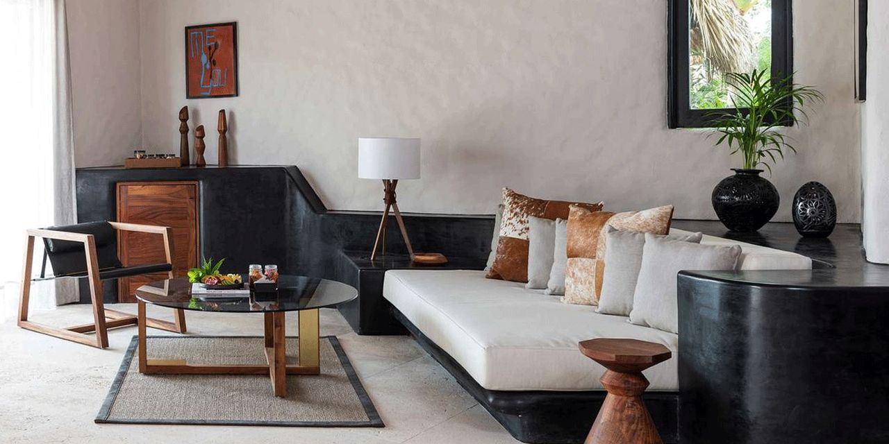 Thompson Zihuatanejo