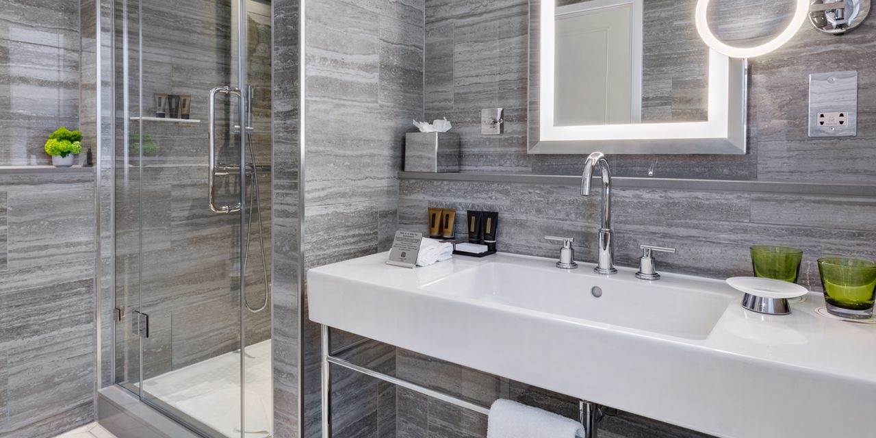 St. James' Court, A Taj Hotel