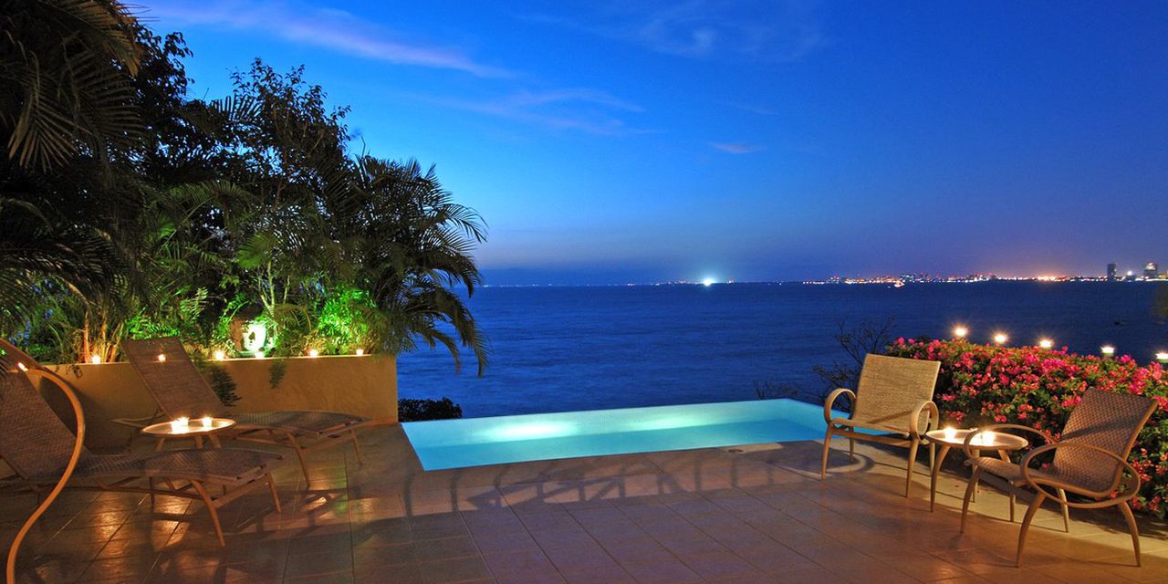 Puerto Vallarta Beach Club