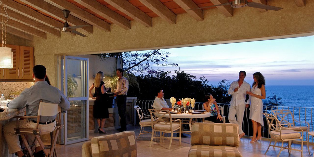 Puerto Vallarta Beach Club