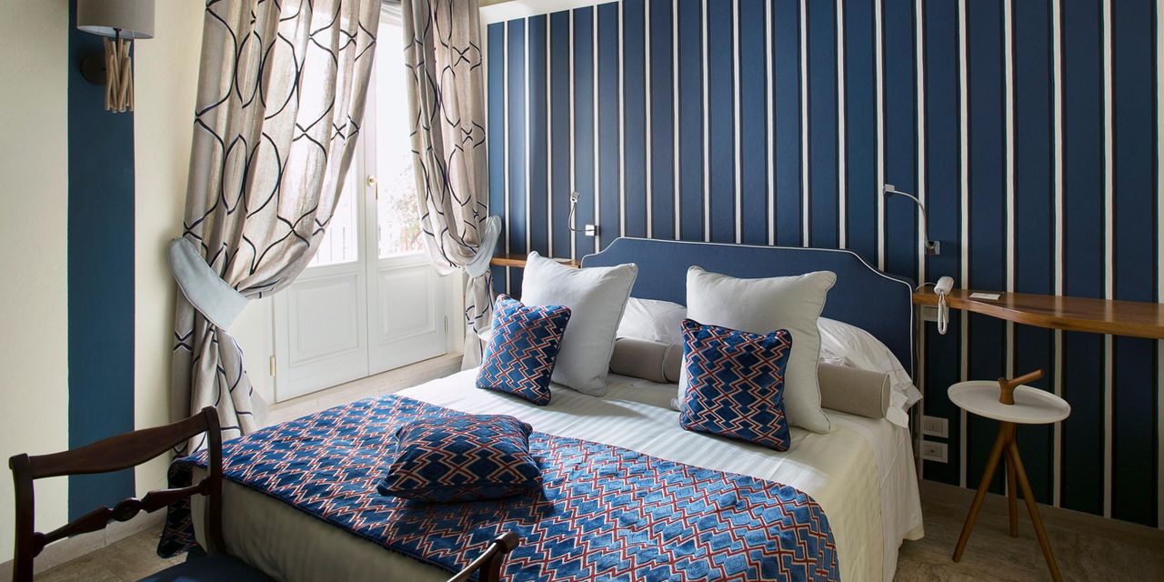 Augustus Hotel & Resort