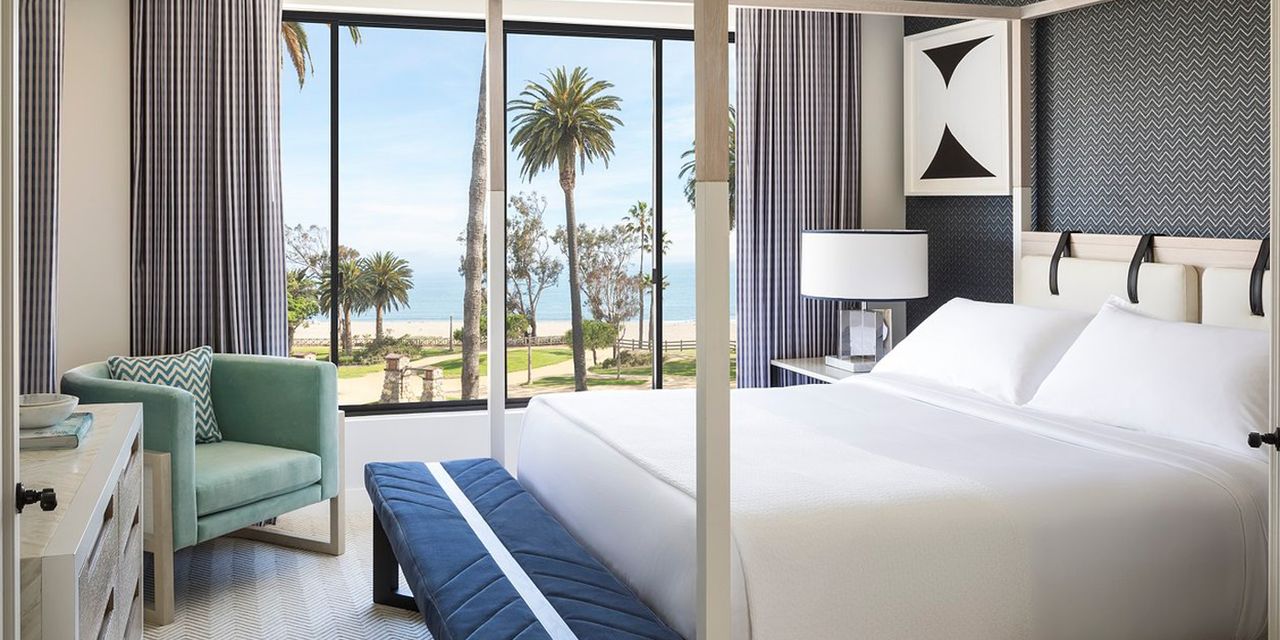 Oceana Beach Club Hotel