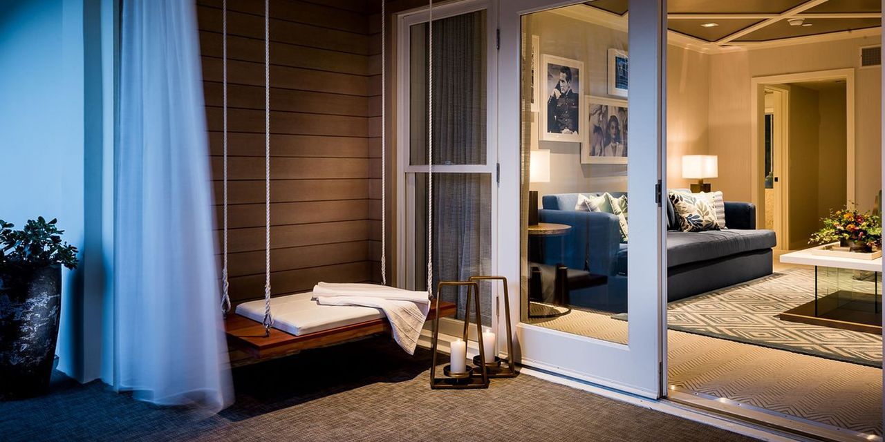 Oceana Beach Club Hotel