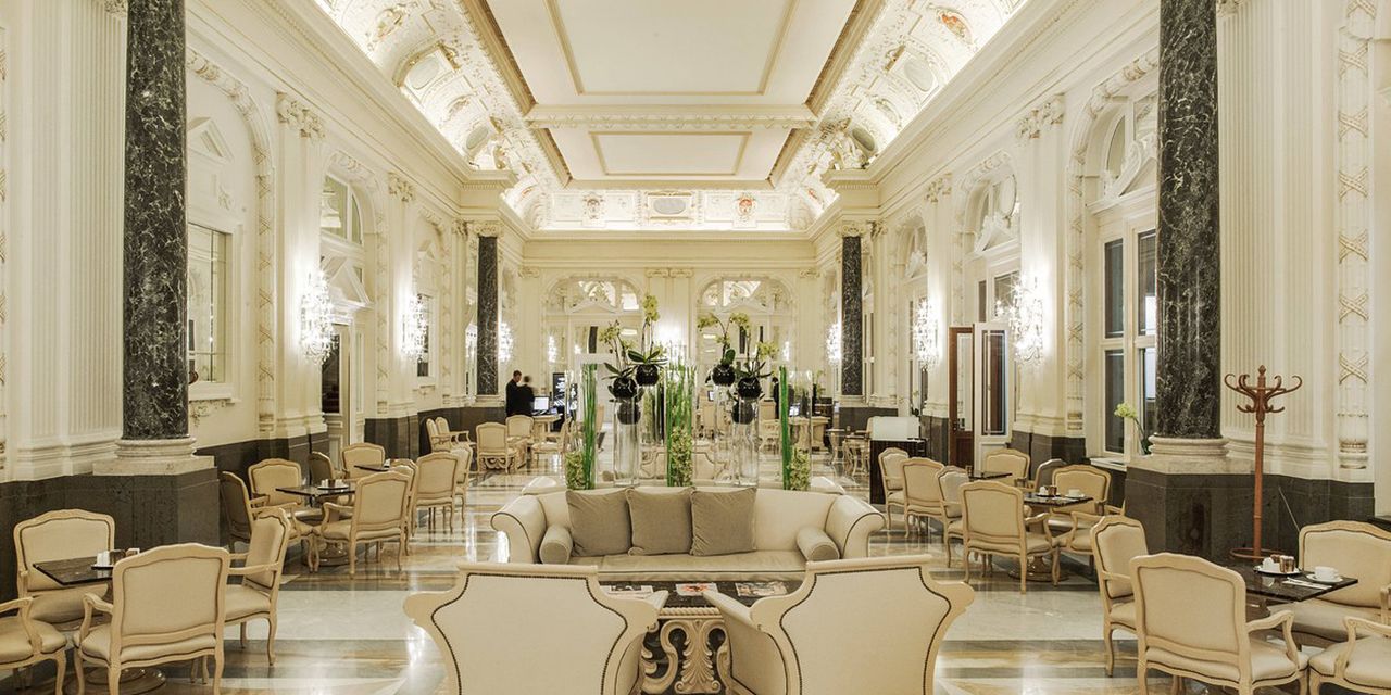 Hotel NH Collection Prague Carlo IV