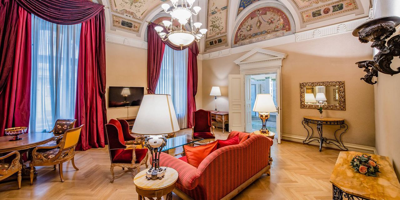 Hotel NH Collection Prague Carlo IV
