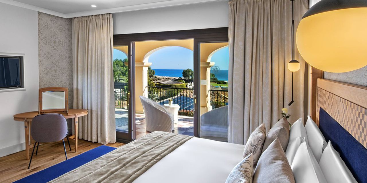 The St. Regis Mardavall Mallorca Resort