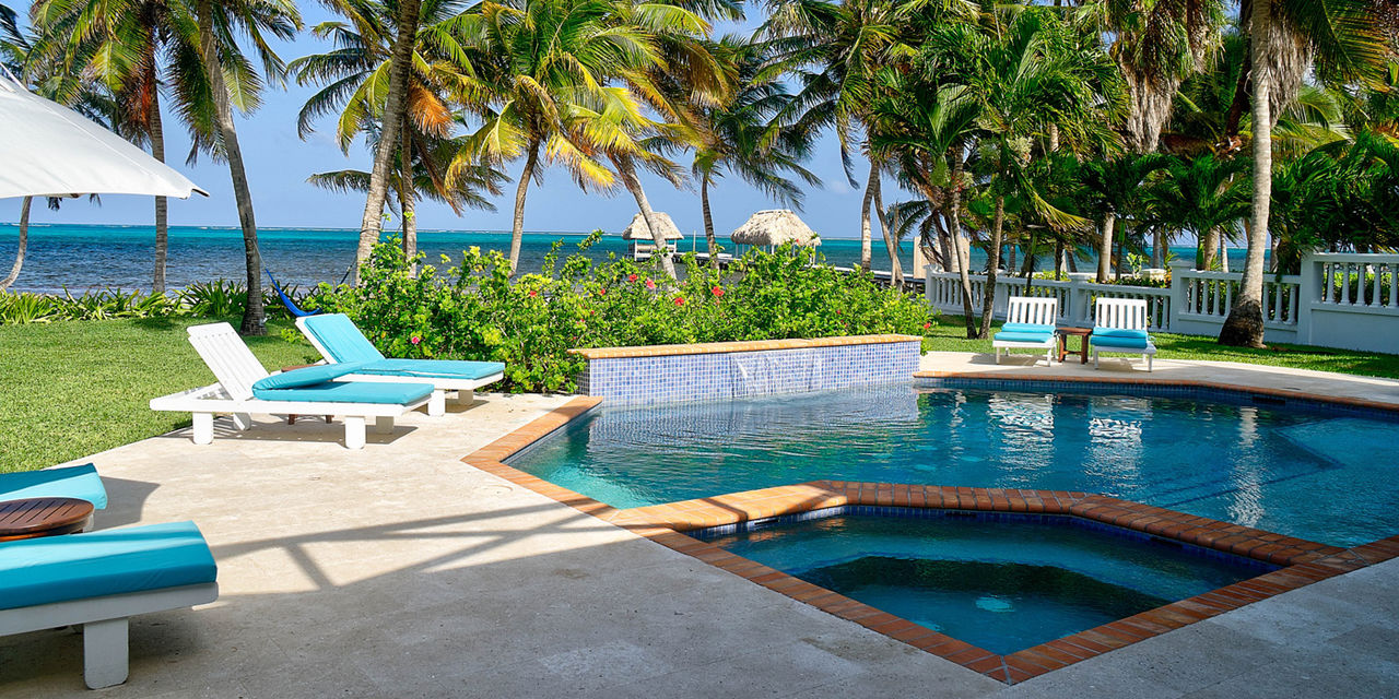 Victoria House Resort & Spa