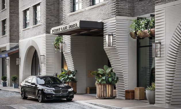 Savannah, Georgia,Perry Lane Hotel, A Luxury Collection Hotel