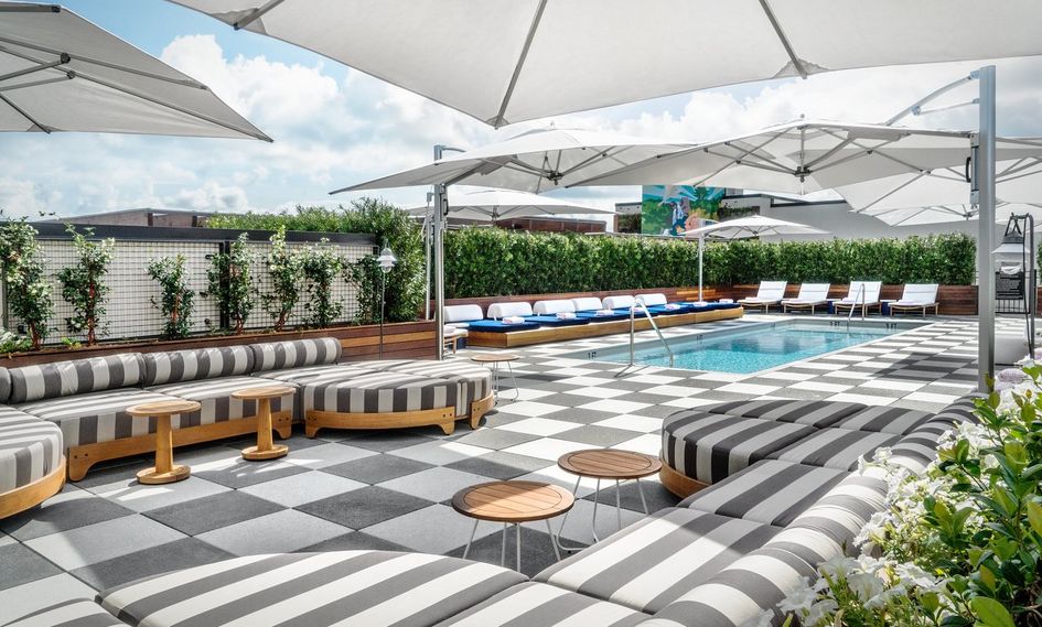 Perry Lane Hotel, A Luxury Collection Hotel