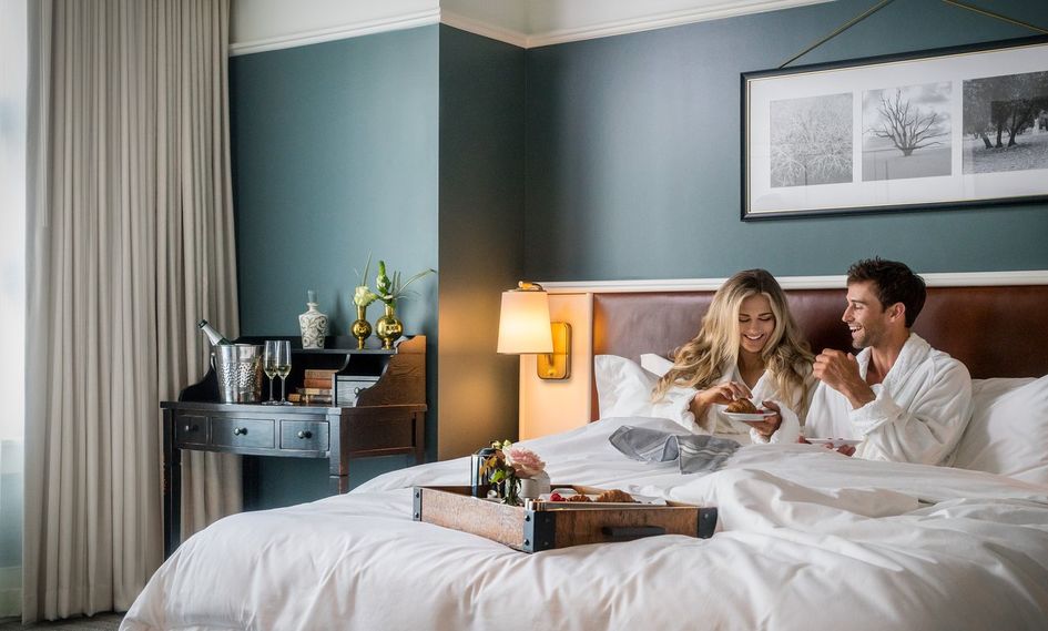 Perry Lane Hotel, A Luxury Collection Hotel