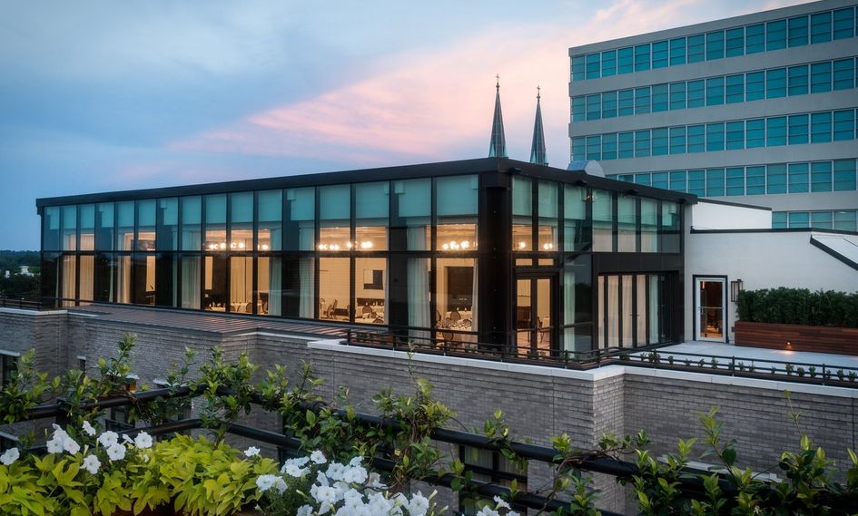 Perry Lane Hotel, A Luxury Collection Hotel