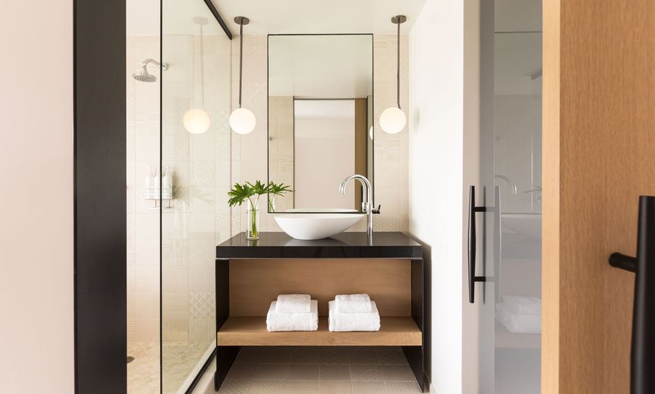 Kimpton La Peer Hotel