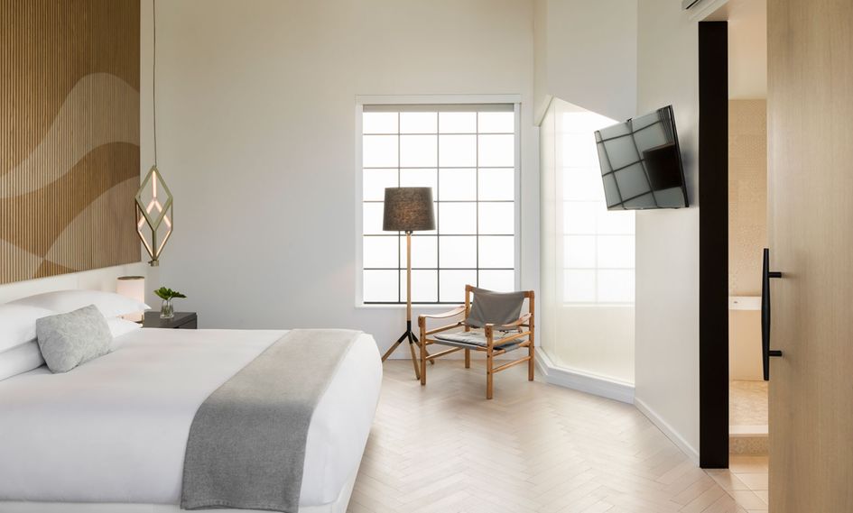 Kimpton La Peer Hotel