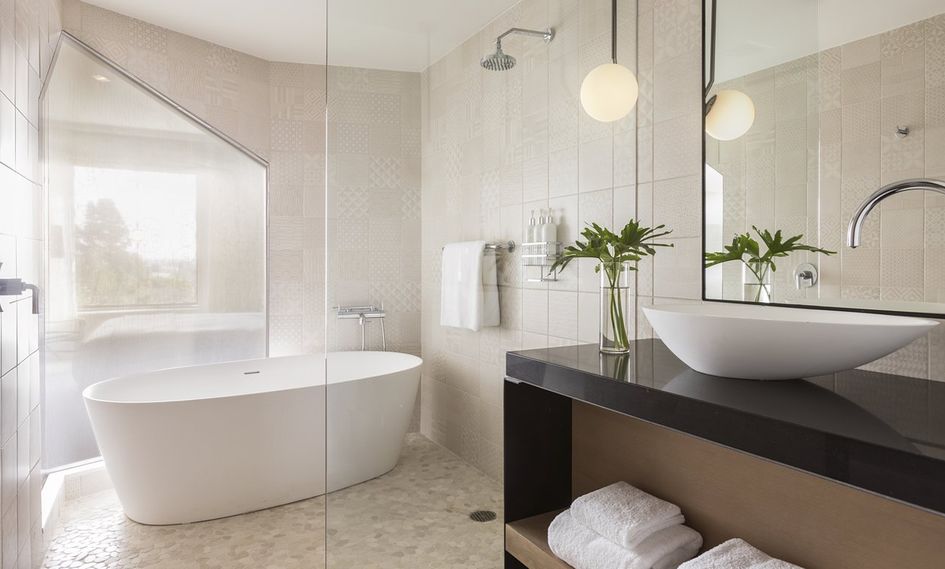 Kimpton La Peer Hotel