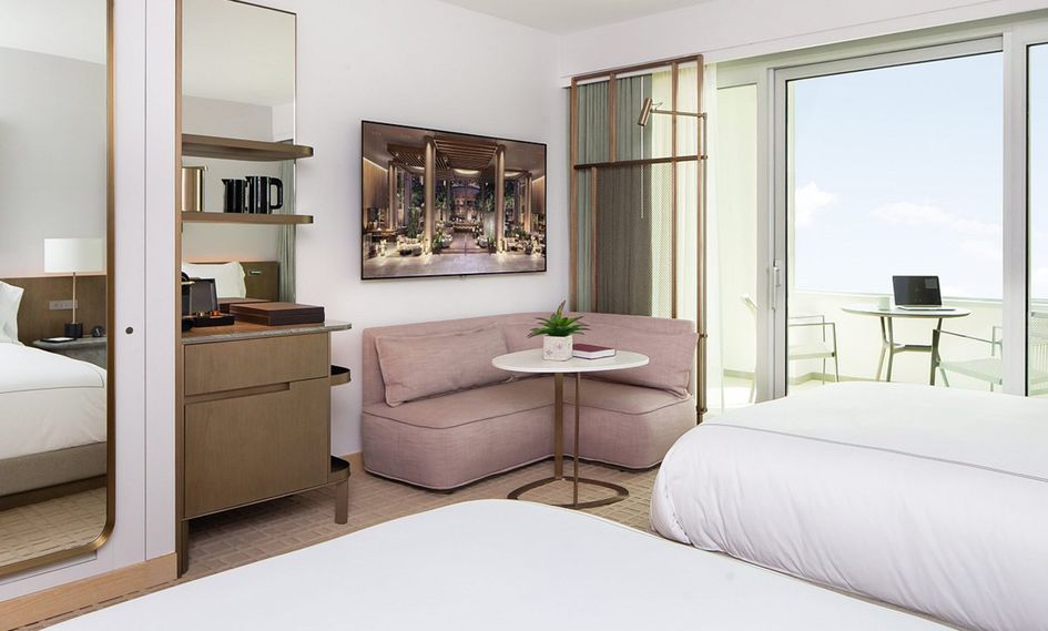 Fairmont Century Plaza Hotel