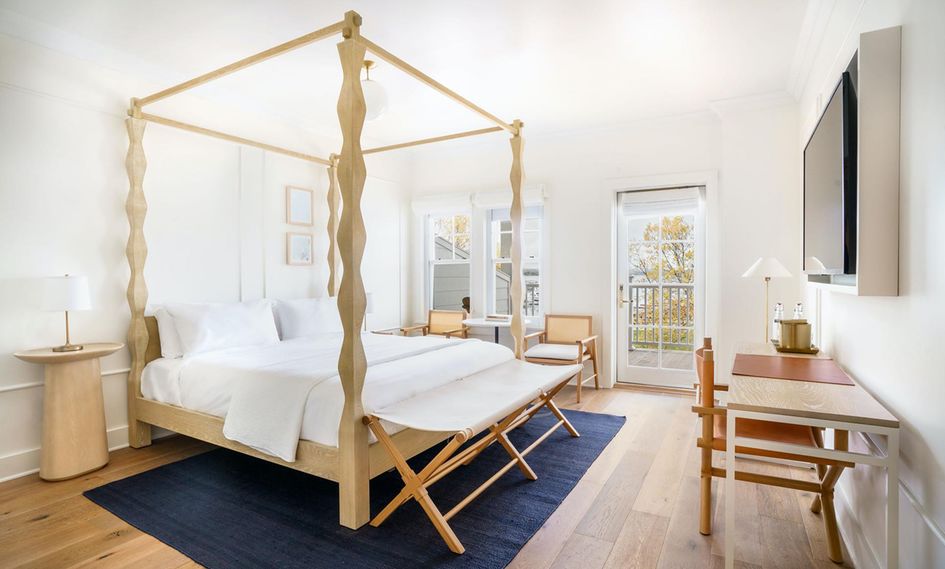 The Lake House on Canandaigua