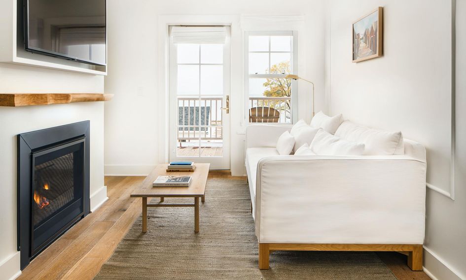 The Lake House on Canandaigua