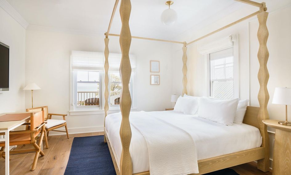 The Lake House On Canandaigua in Canandaigua, New York