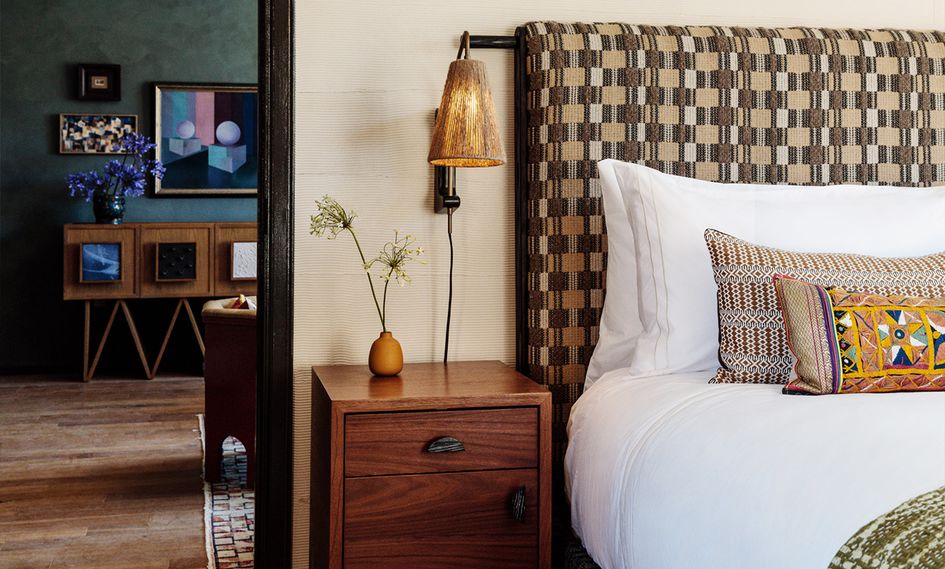 Downtown Los Angeles Proper