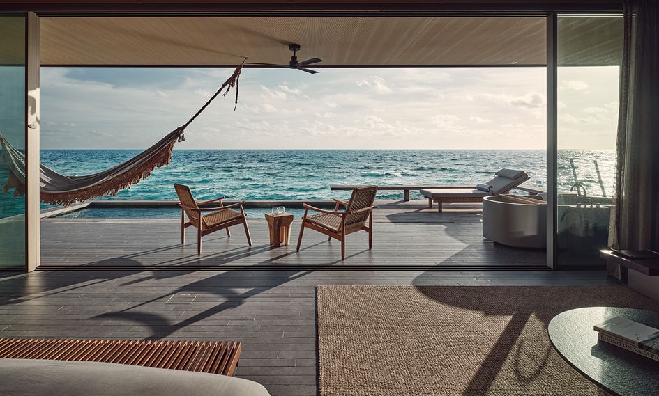 Patina Maldives, Fari Islands