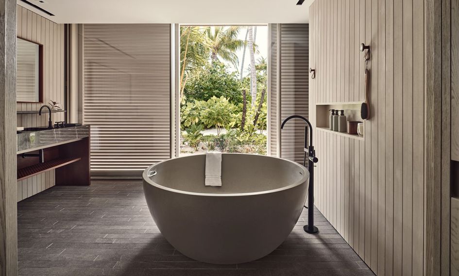 Patina Maldives, Fari Islands