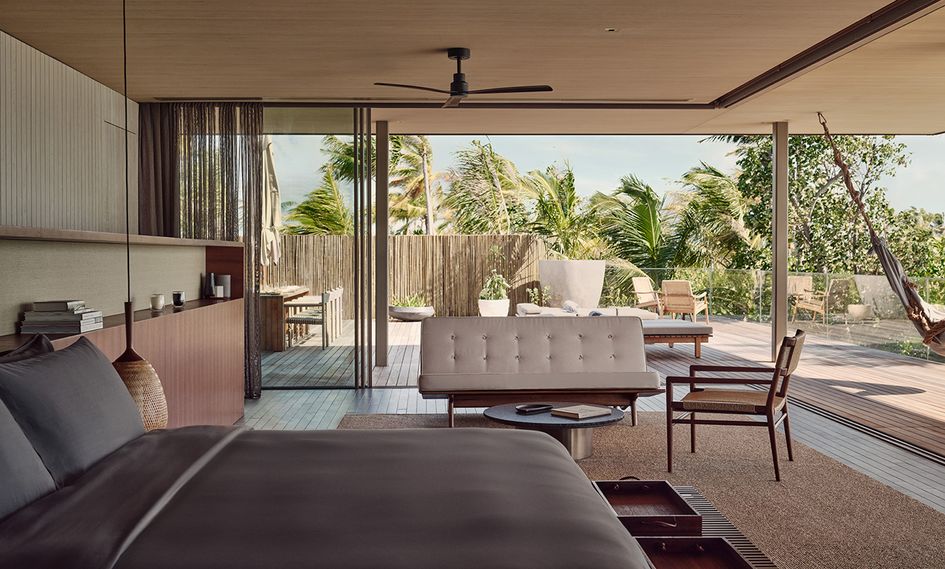 Patina Maldives, Fari Islands