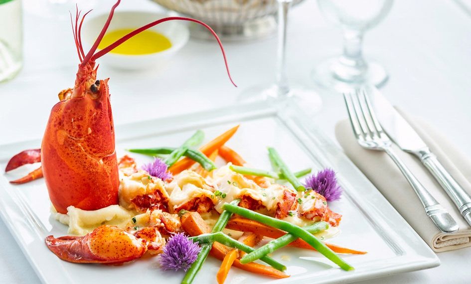 Spruce Point Inn Resort & Spa