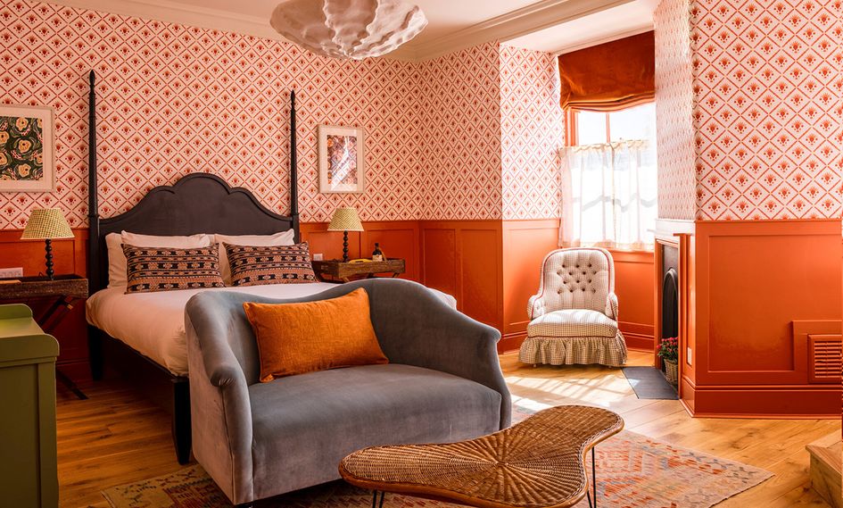 The Mitre Hampton Court