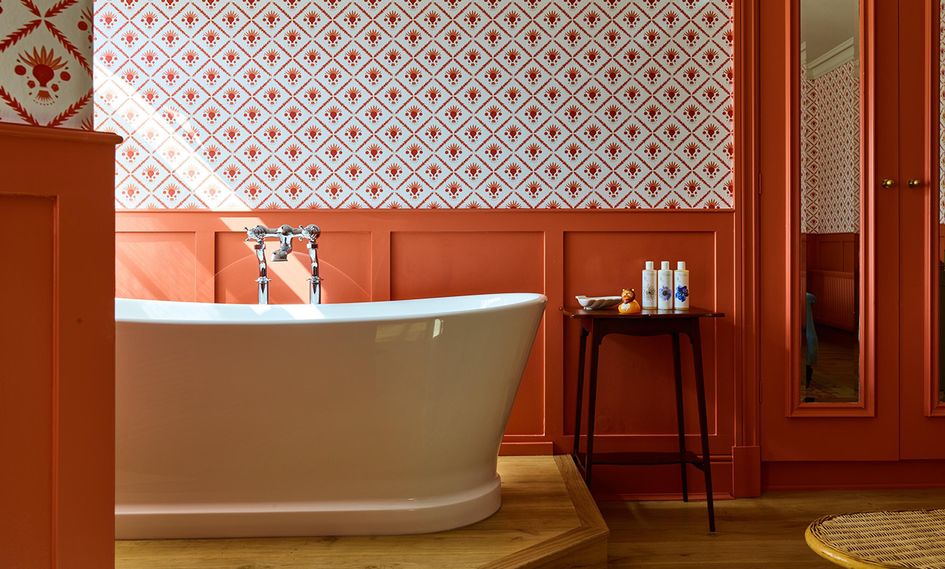 The Mitre Hampton Court