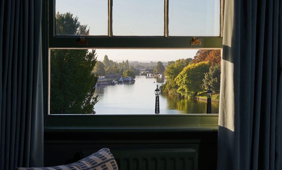 The Mitre Hampton Court