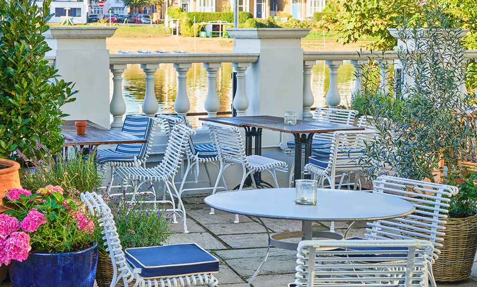 The Mitre Hampton Court