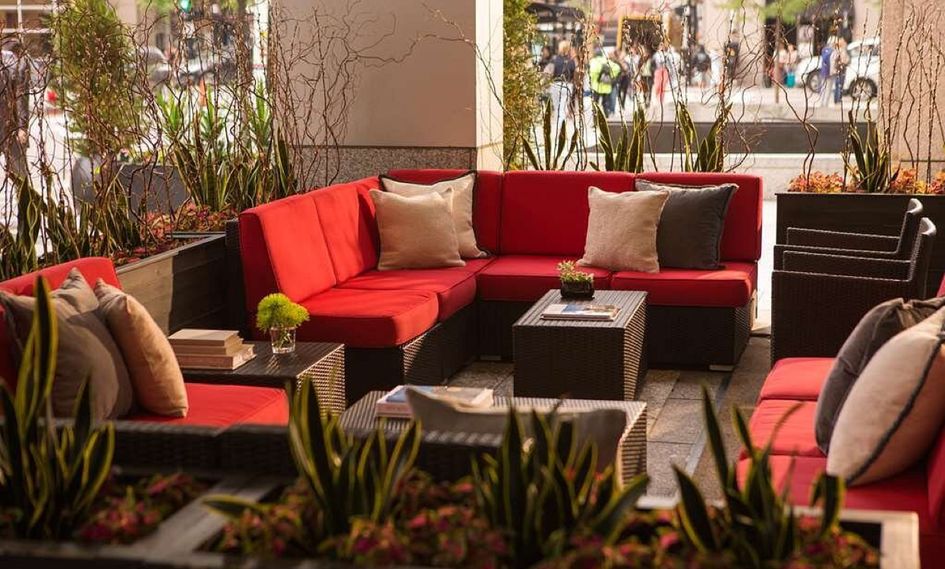 The Royal Sonesta Chicago River North