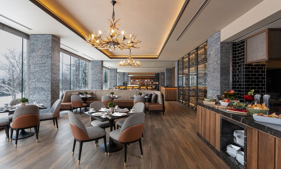 Higashiyama Niseko Village, A Ritz-Carlton Reserve