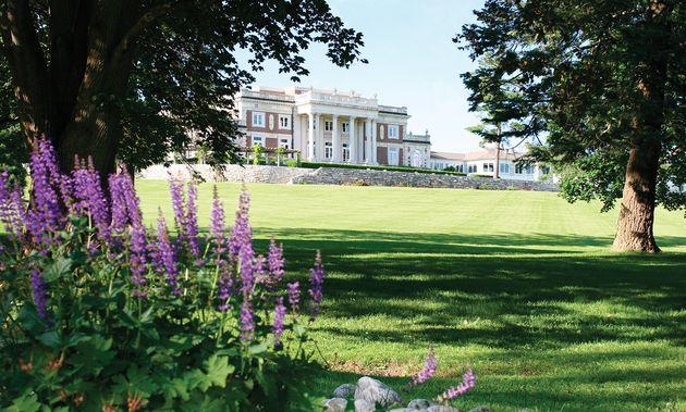 Lenox, Massachusetts,Canyon Ranch Lenox