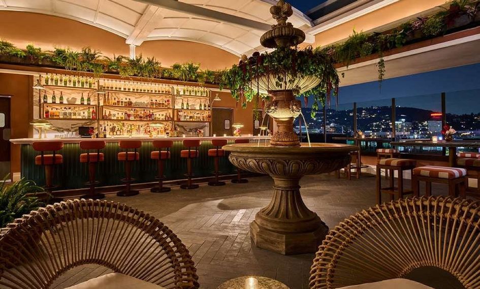 The Hollywood Grande, Autograph Collection