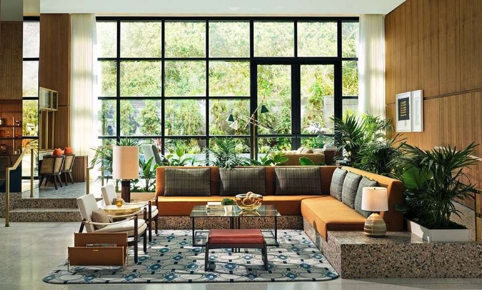 The Hollywood Grande, Autograph Collection