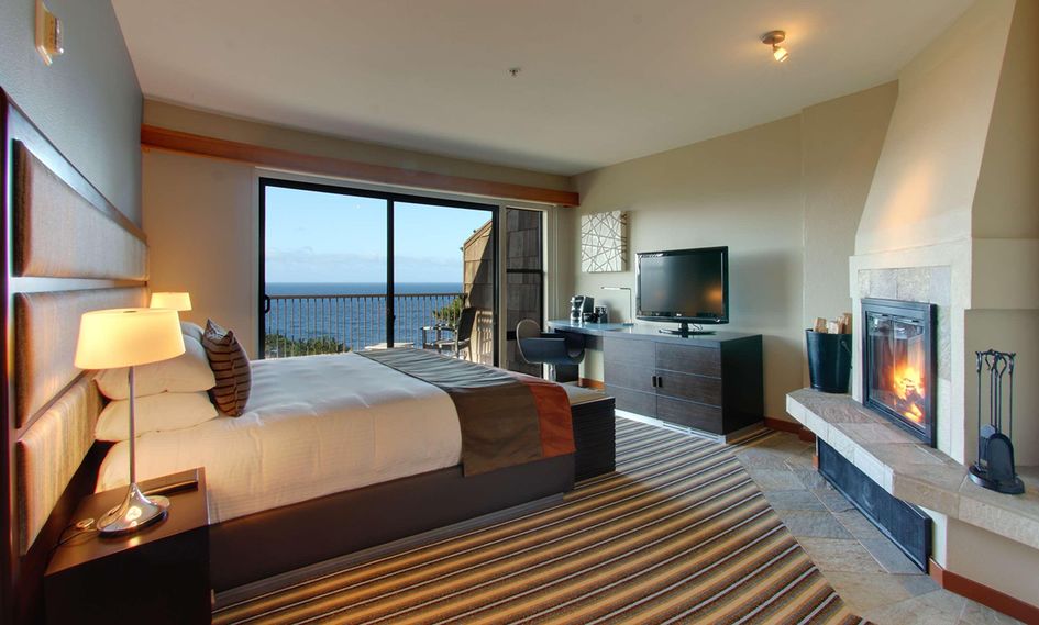 Hyatt Carmel Highlands, Overlooking Big Sur Coast
